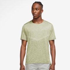 aurora_cz9184-371_phsfm001-750.jpeg